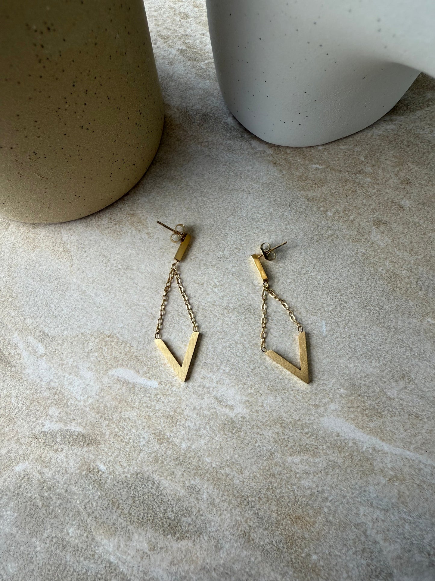 Kōrama V Gold Earrings