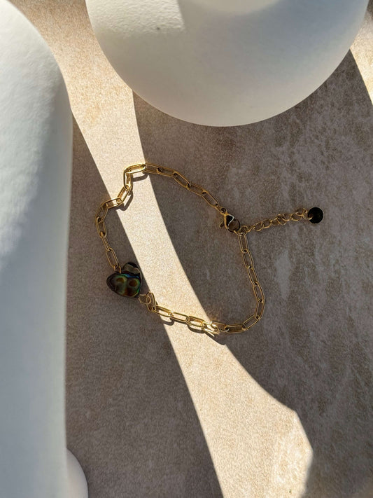 Pāua Gold Heart Bracelet