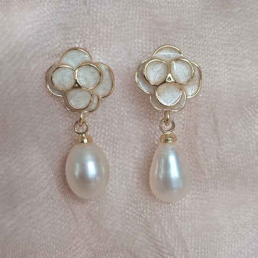 Clara Pearl Drop Earrings 6