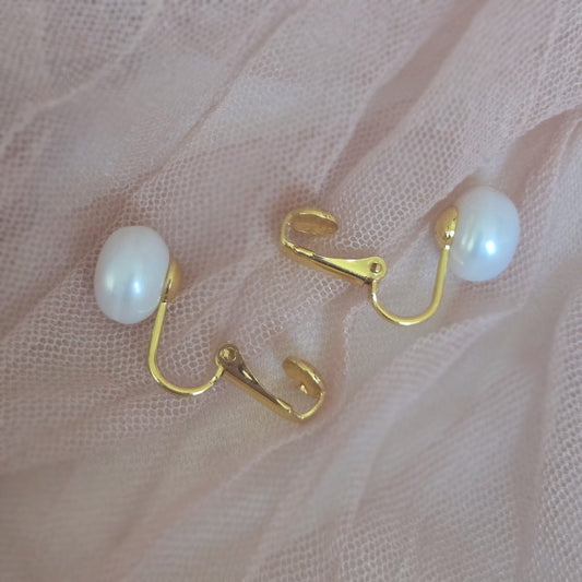 Luna Clip-On Freshwater Pearl Studs