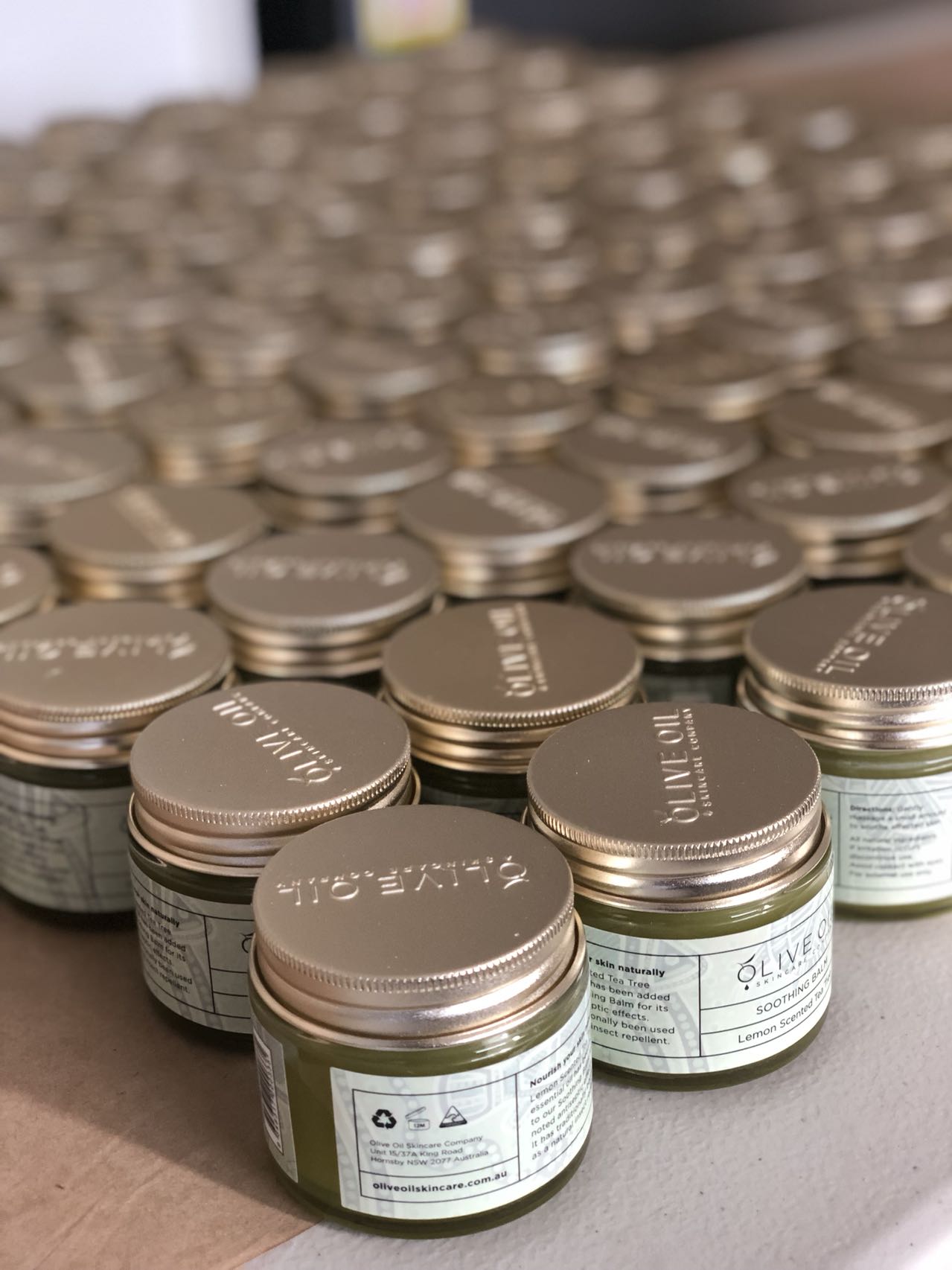 Soothing Balm Lemon Scented Tea Tree 60g-3
