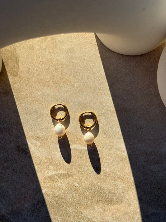 Heitiki Pearl Gold Huggies