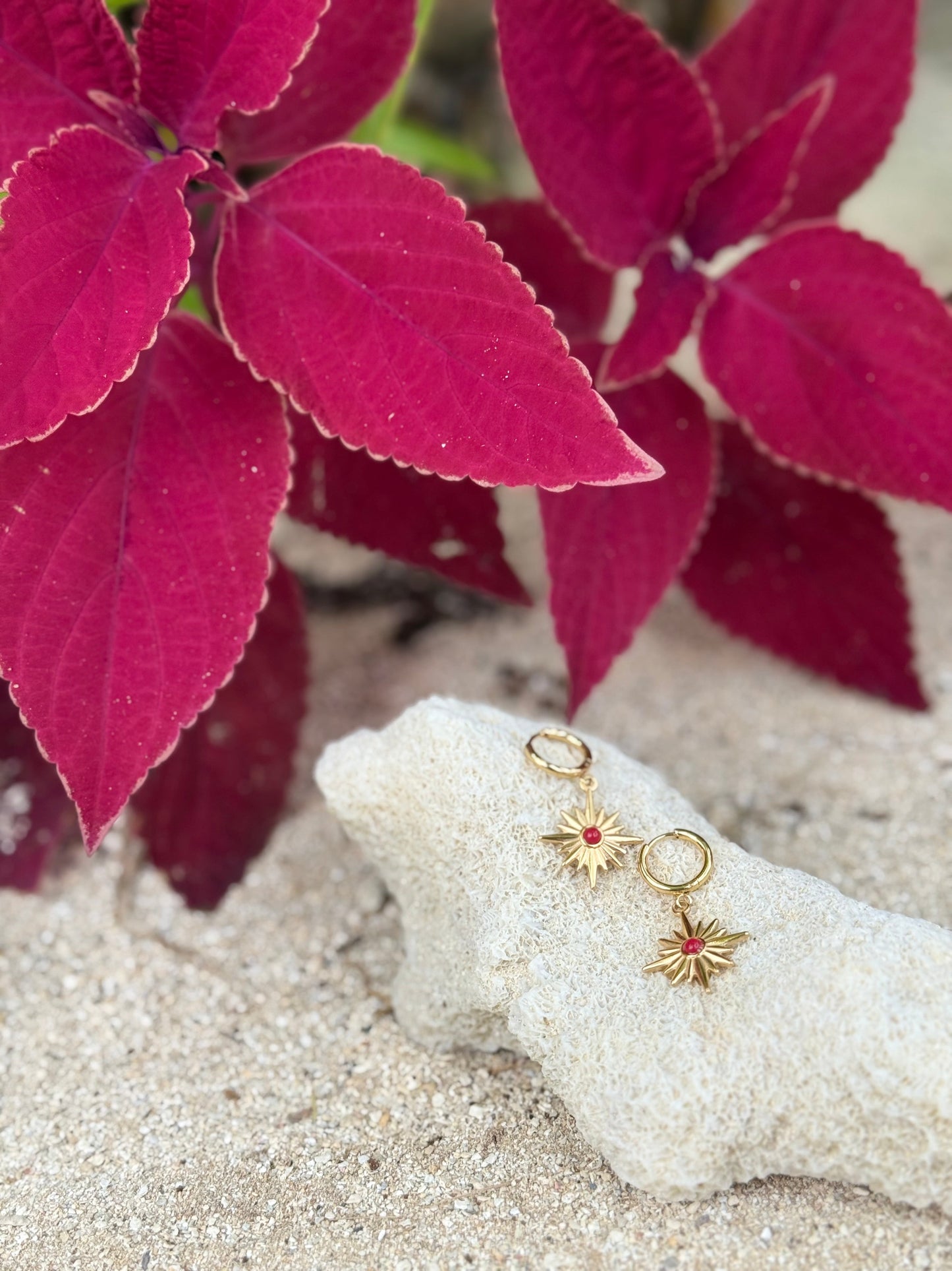 Whetū Whero Gold Huggies