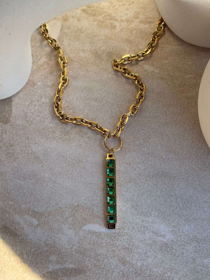 Tāhū Kākāriki Gold Necklace