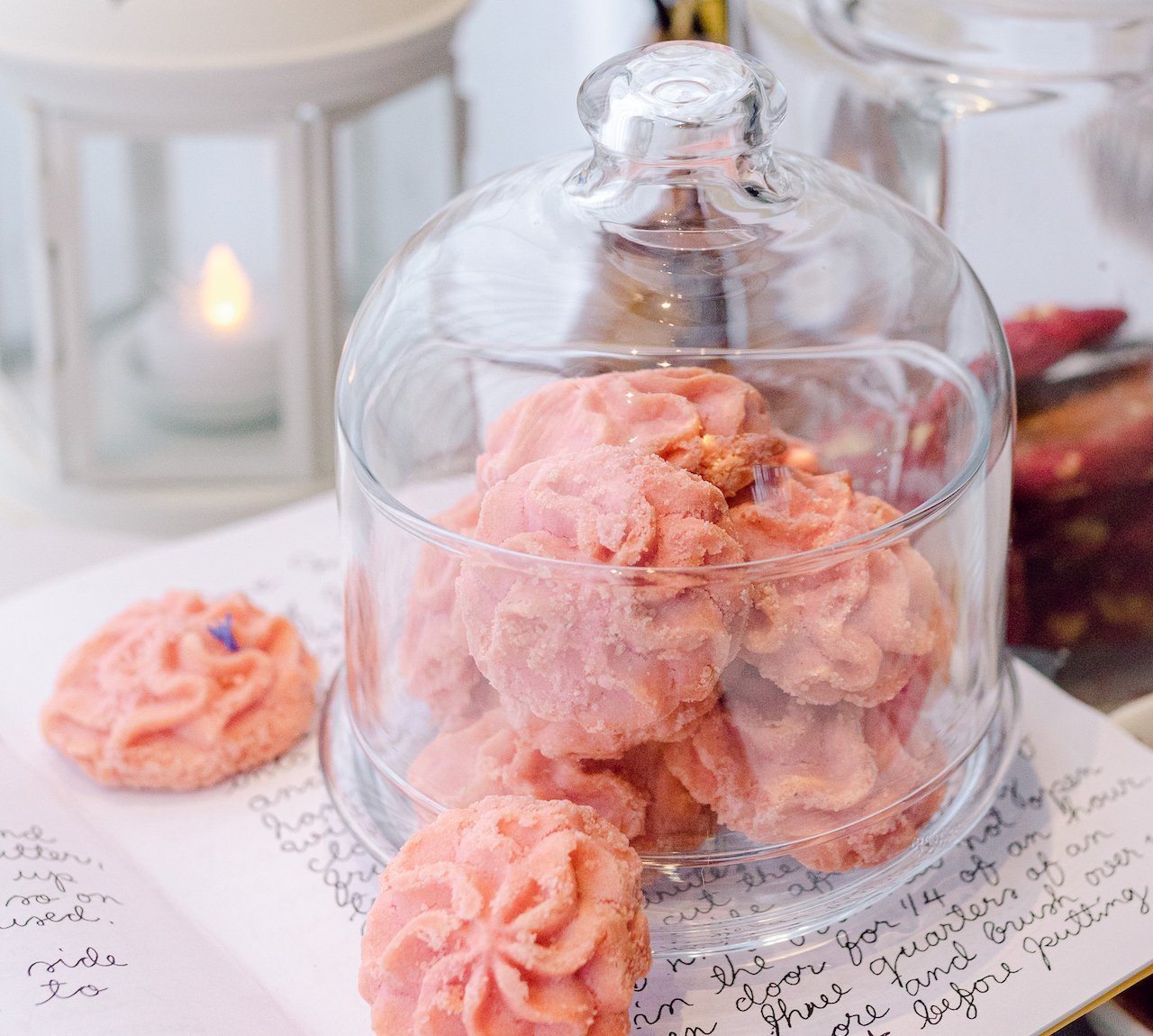 Lowrey Raspberry Butter Cookies – Premium NZ Red Tin