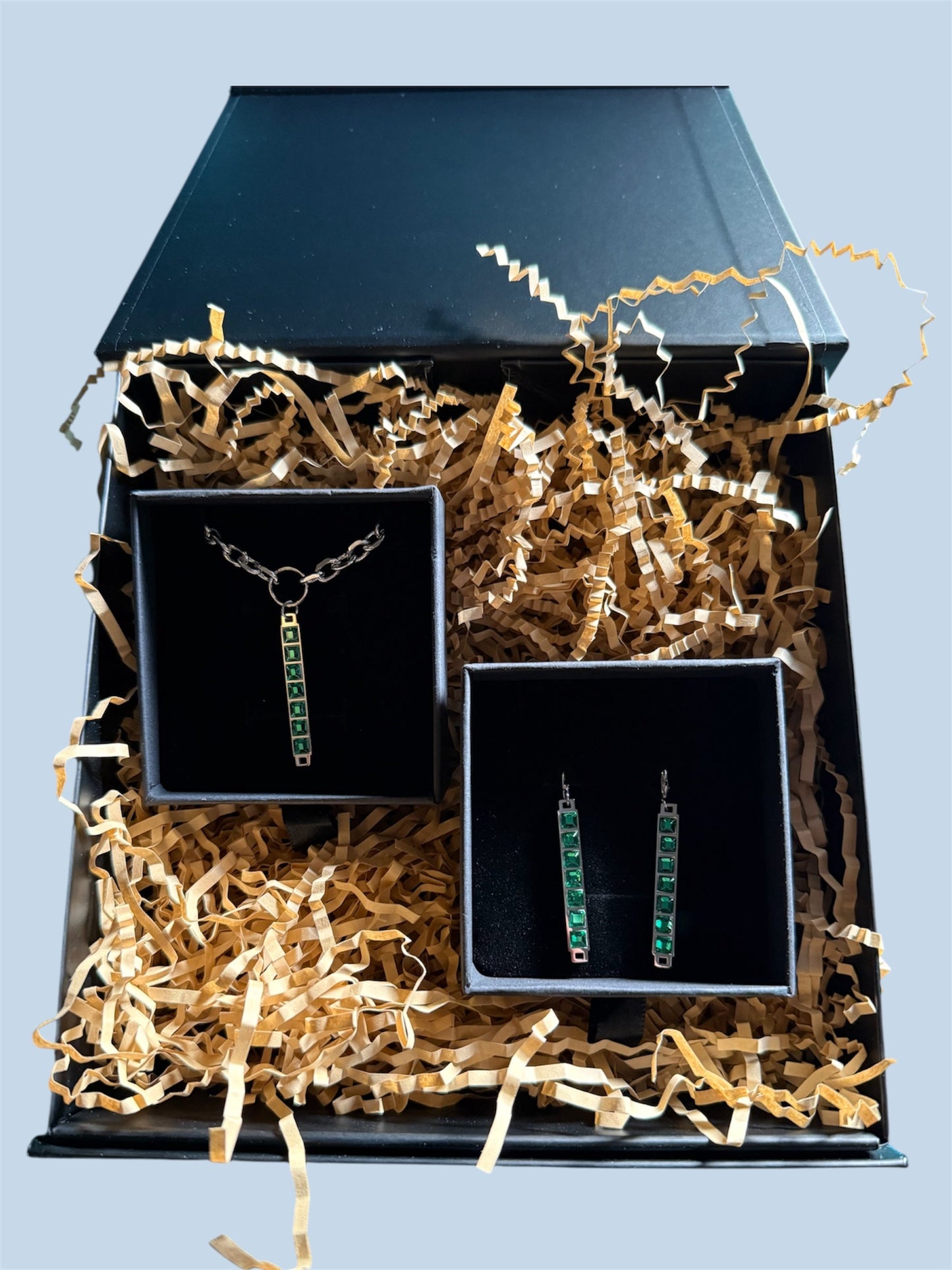 Tāhū Hiriwa Kākāriki Silver Set