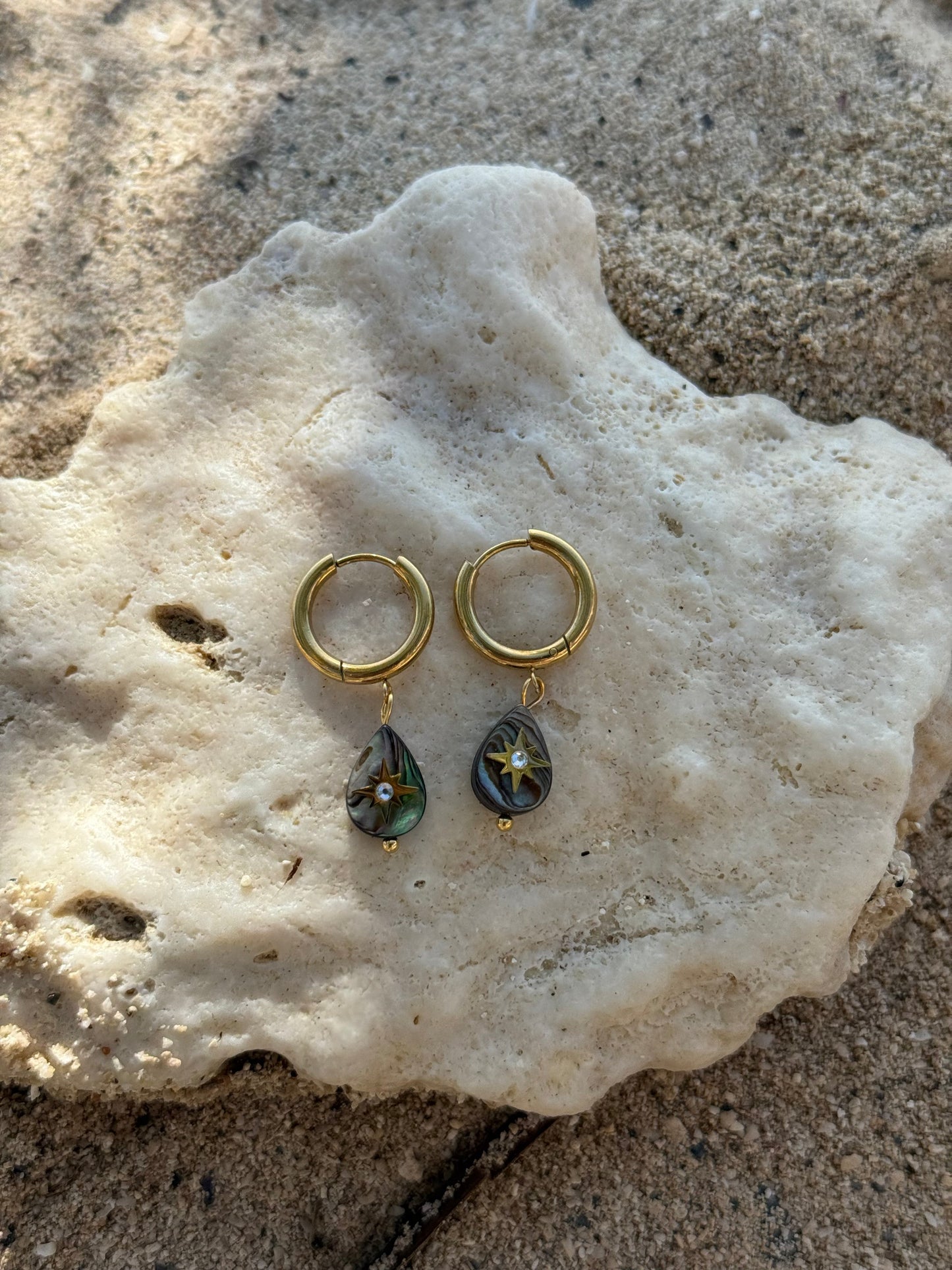 Whetū Ata Gold Huggies