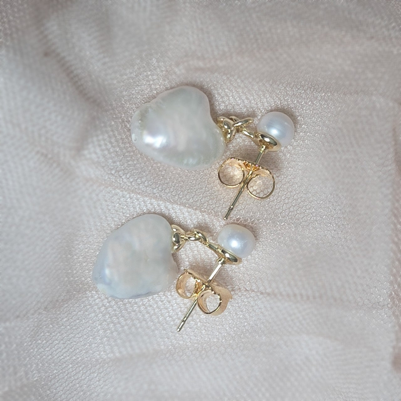 Amihan Baroque Pearl Drop Earrings heart 1