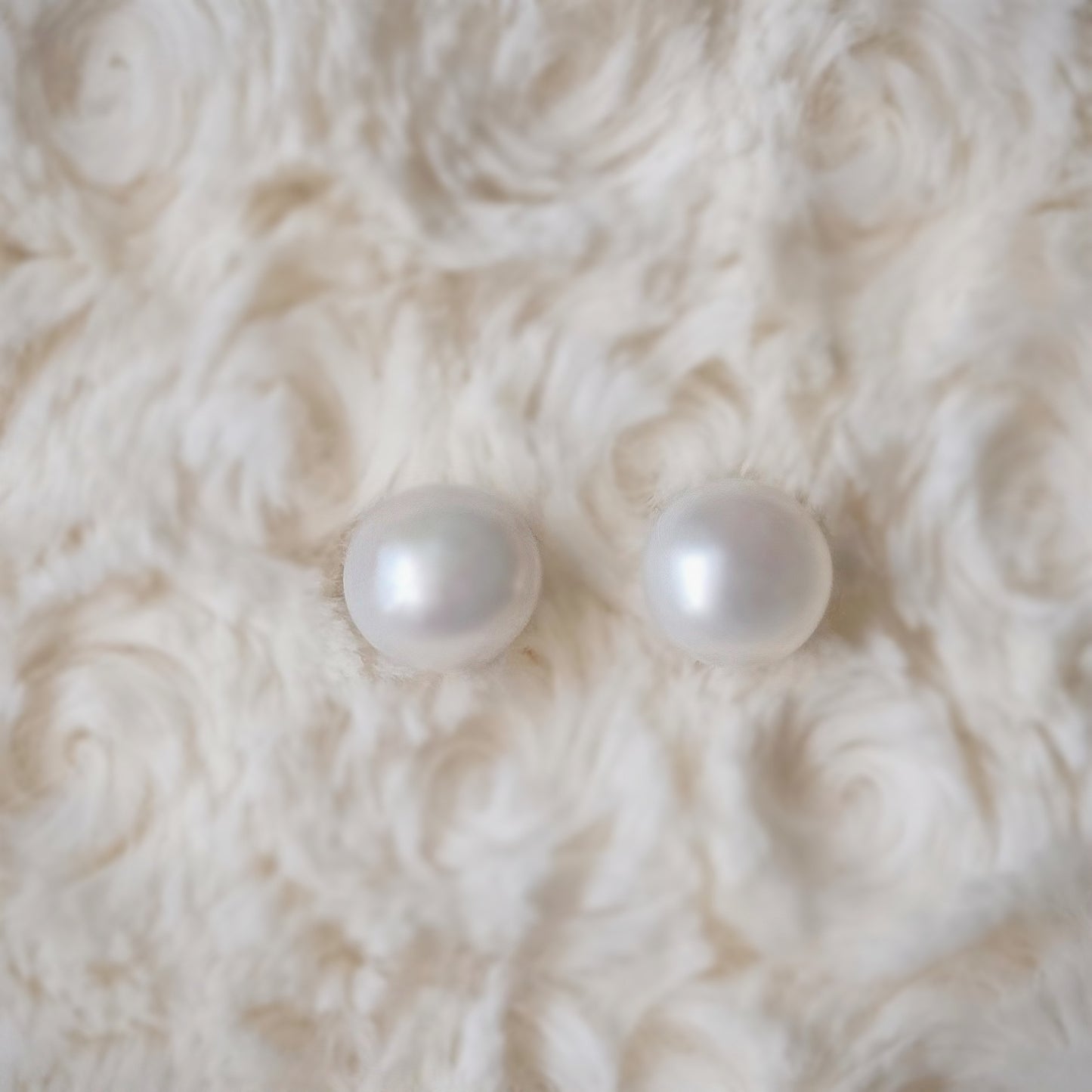 Ella Freshwater Pearl Studs