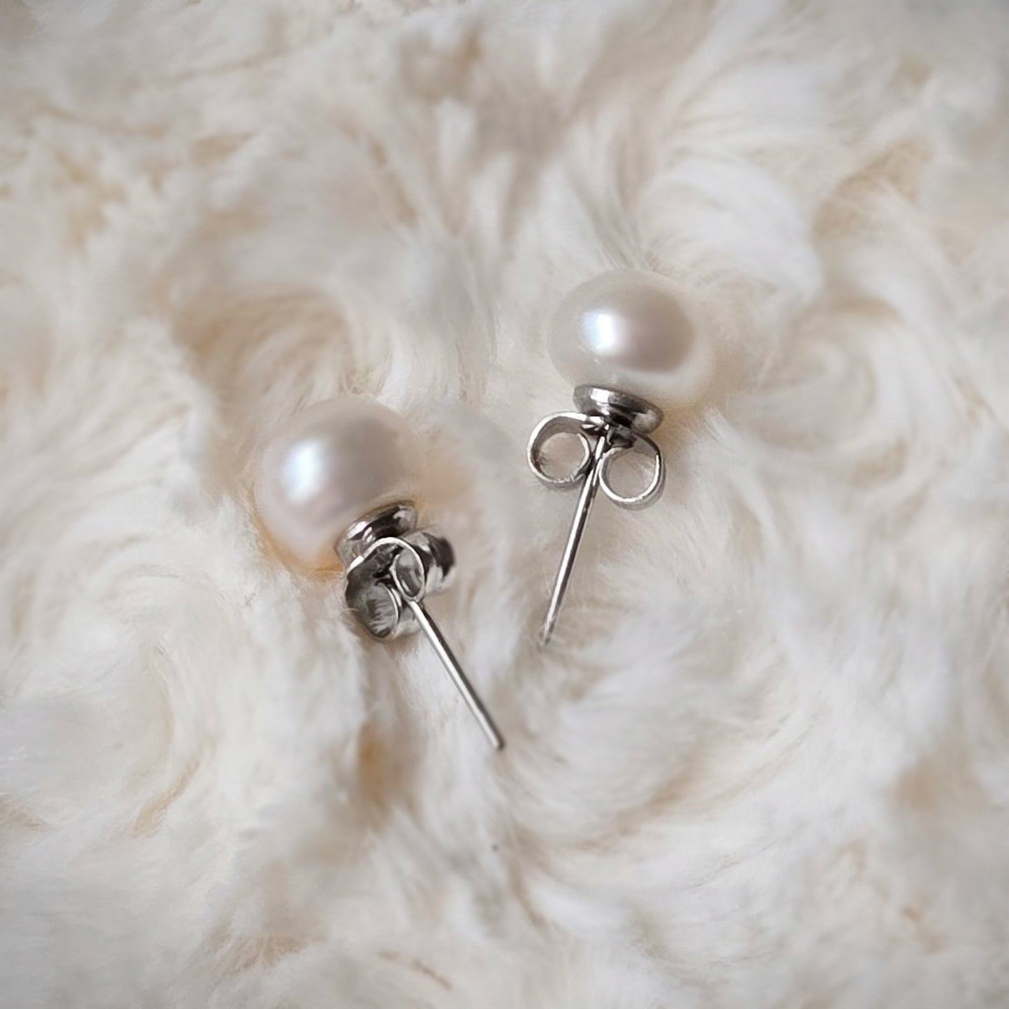 Ella Freshwater Pearl Studs