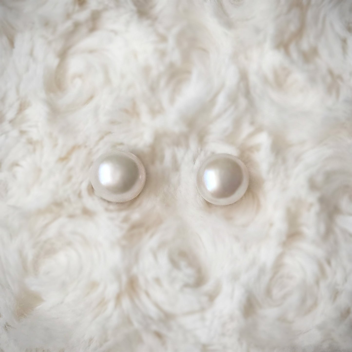 Ella Freshwater Pearl Studs