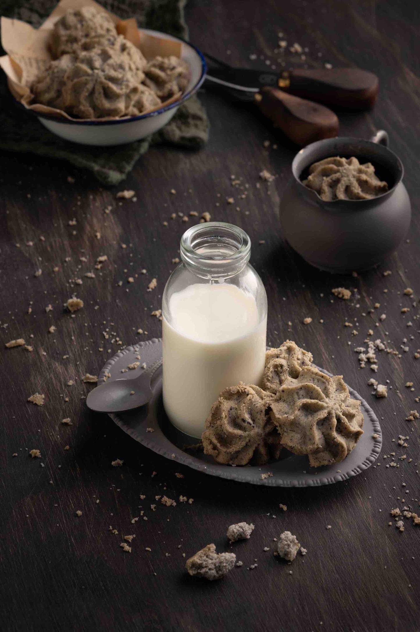 Lowrey Black Sesame Butter Cookies | Premium NZ Cookies