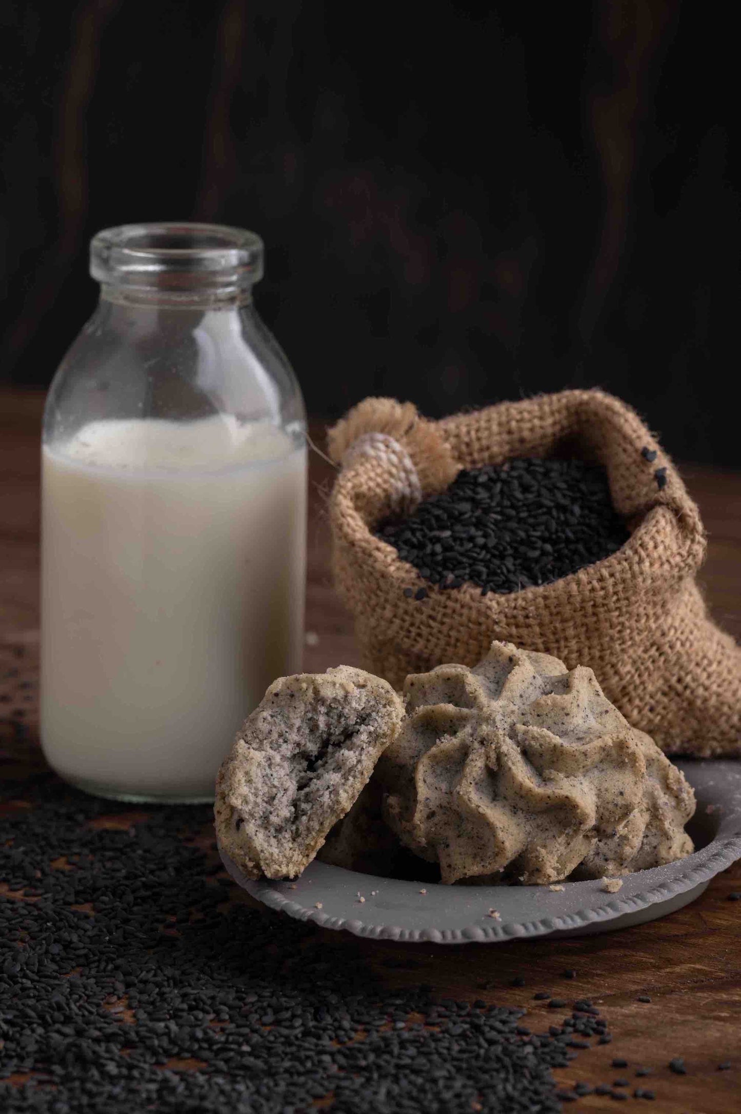 Lowrey Black Sesame Butter Cookies | Premium NZ Cookies